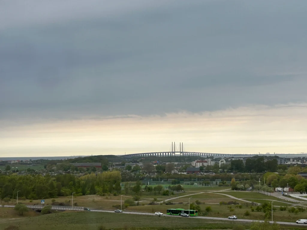 Tidig morgon över Malmö och Öresund