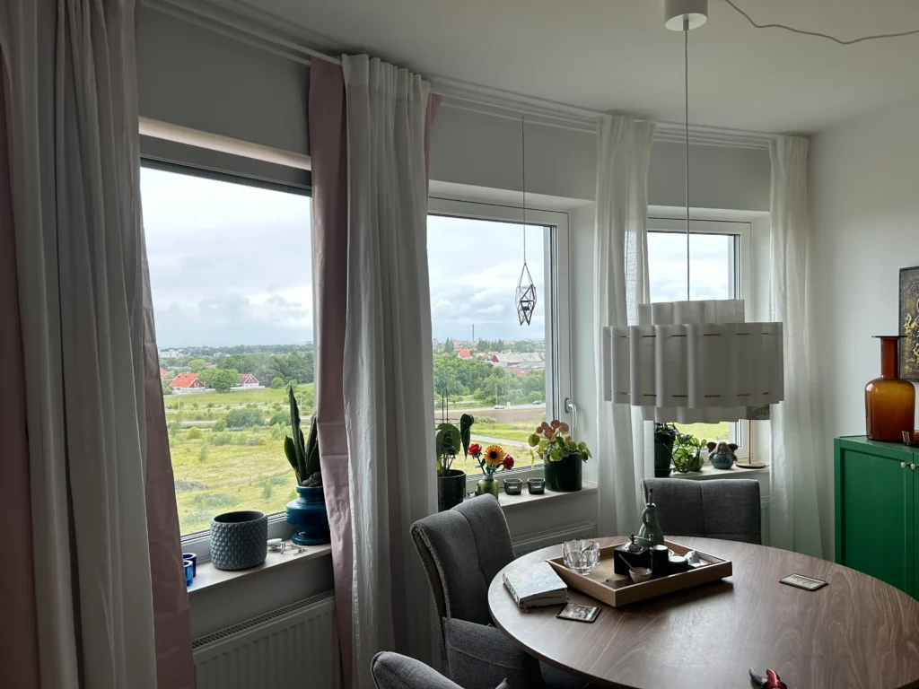 Nya gardiner på plats!ç